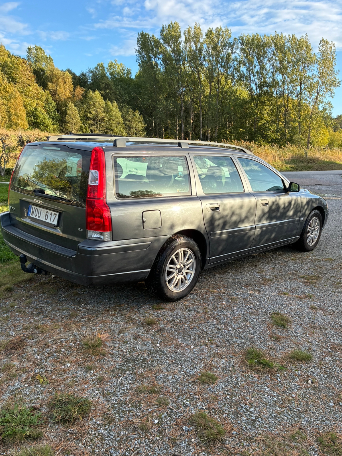 Volvo V70 2.4 Manuell 2005, bild 2/7