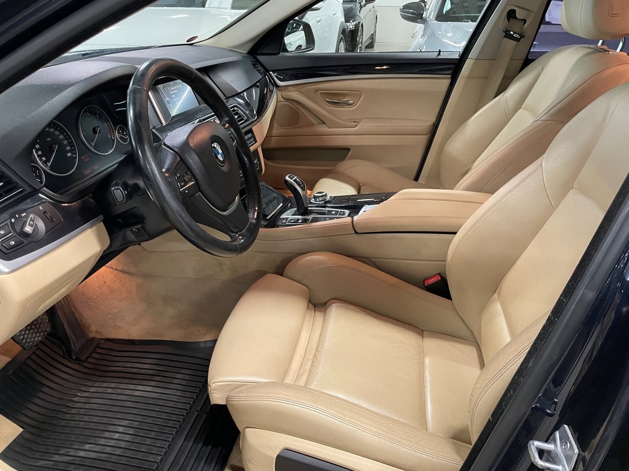 BMW 525 2014, bild 4/10