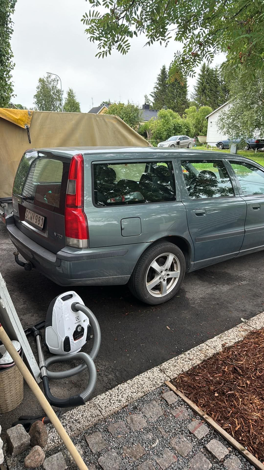 Volvo V70 2.4 Manuell 2001, bild 3/3