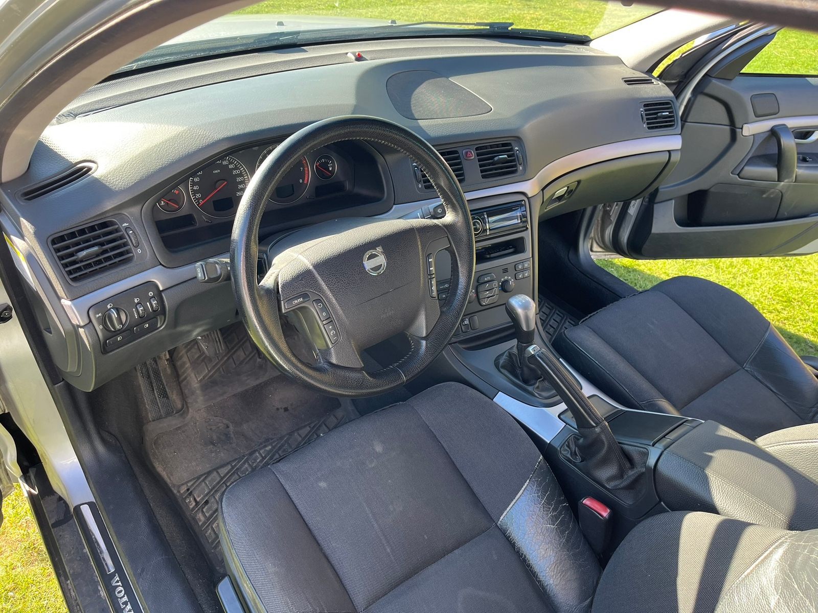 Volvo S80 2.4 Manuell 2005, bild 5/6