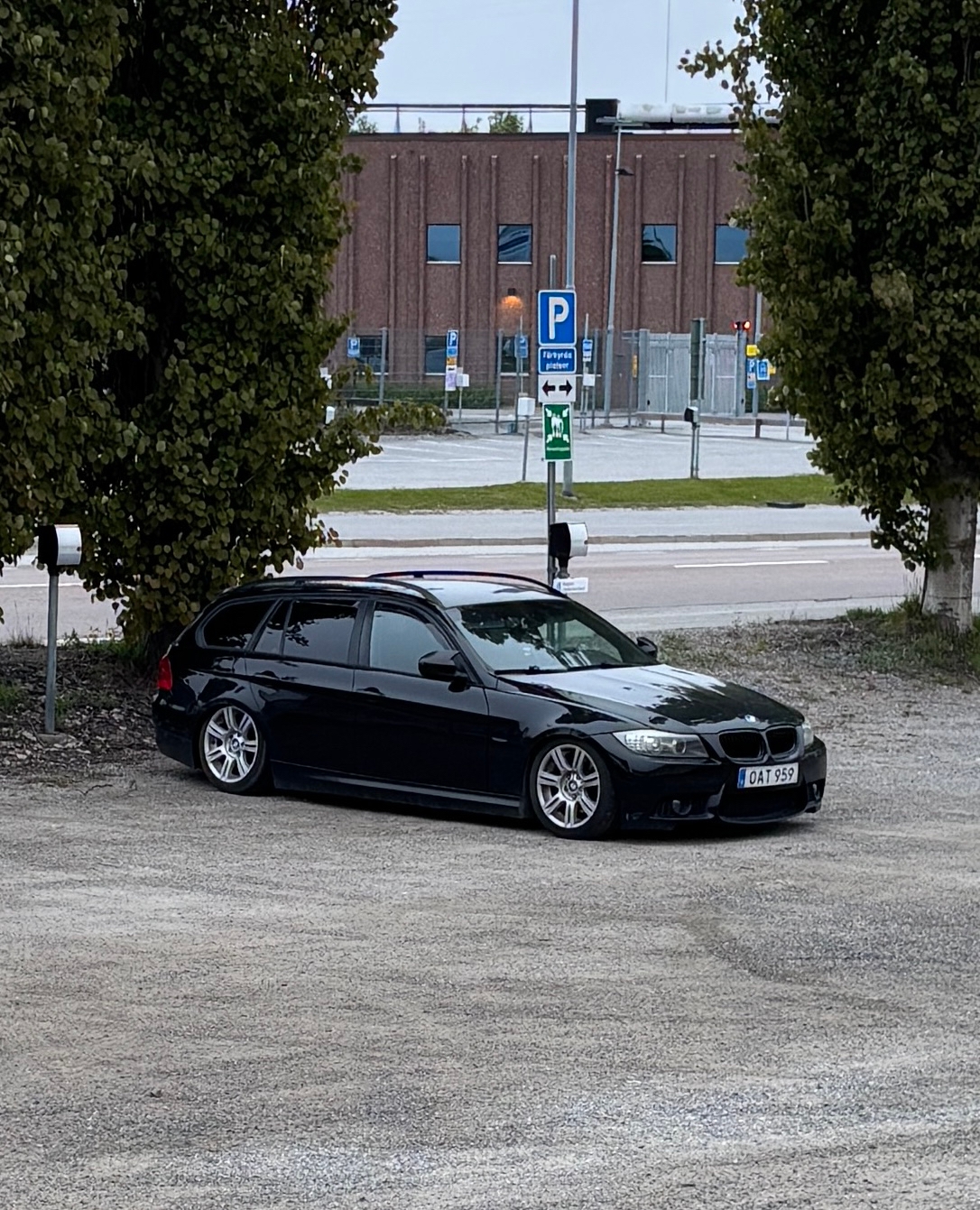 BMW 320