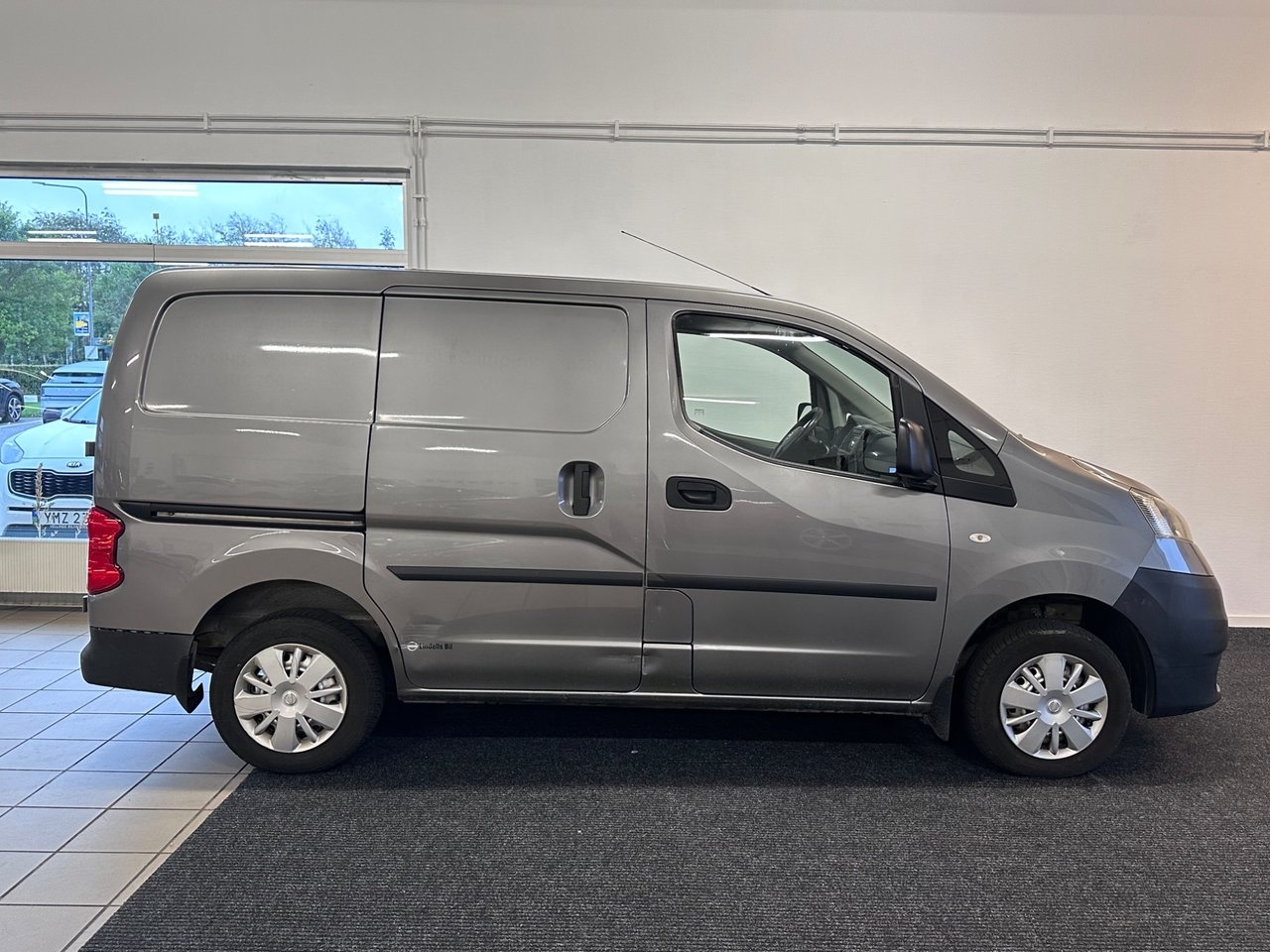 Nissan NV200 2010, bild 6/10