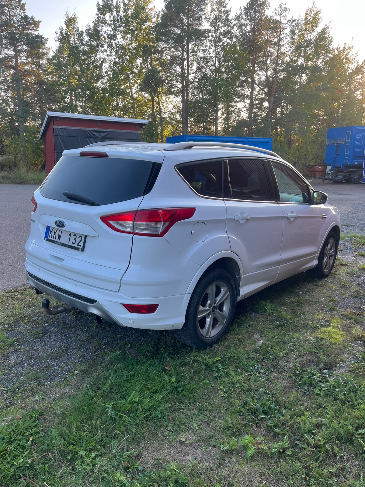 Ford Kuga 1.6 EcoBoost Manuell 2014, bild 3/3