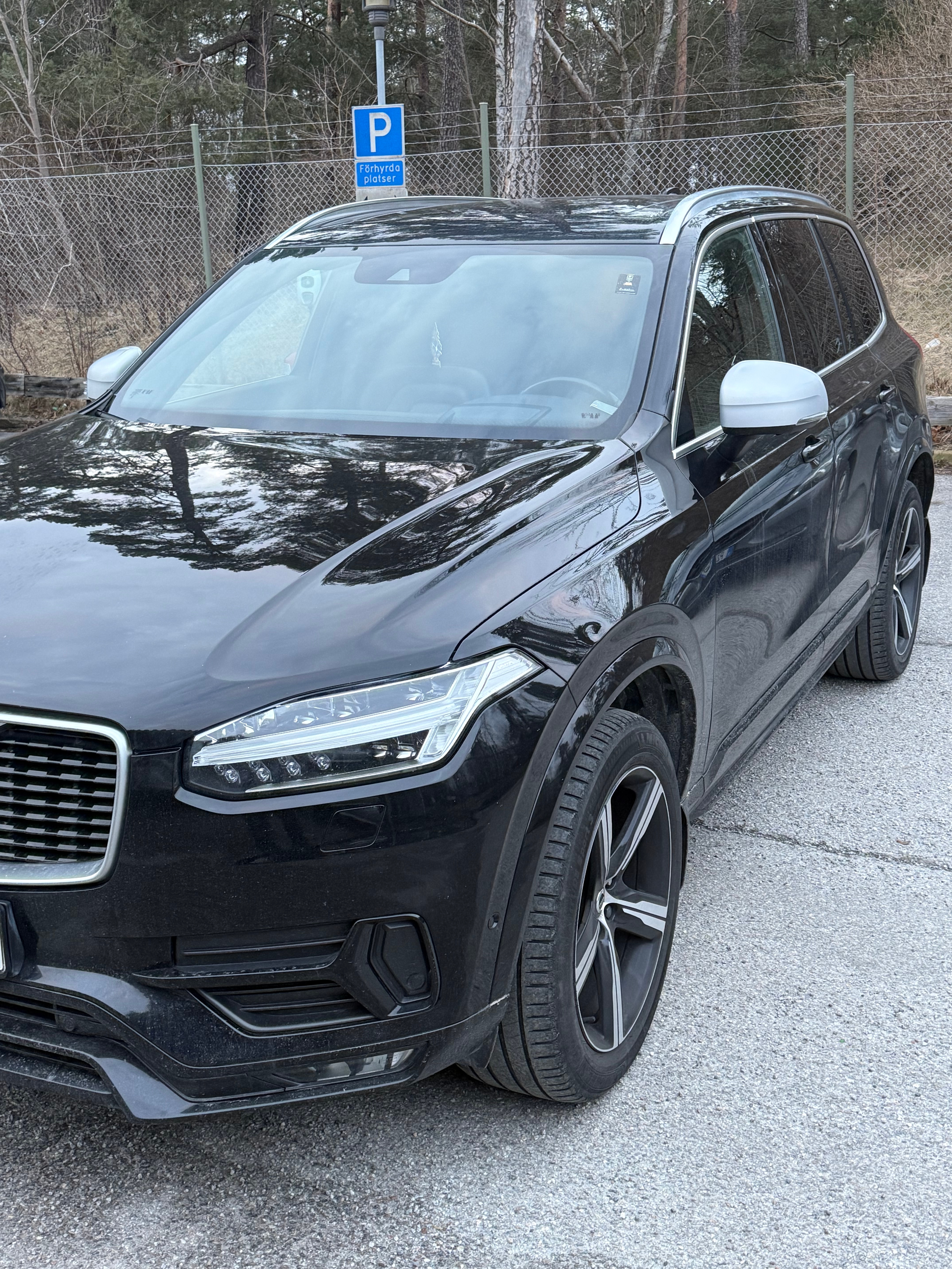 Volvo XC90 7-seater T6 AWD R-Design 2016, photo 6/10