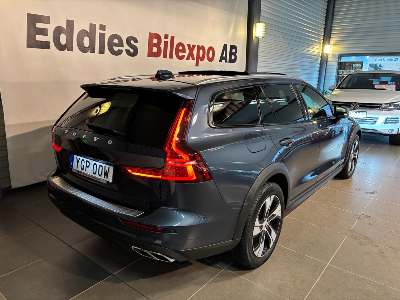 Volvo V60 Cross Country 2021, bild 4/10