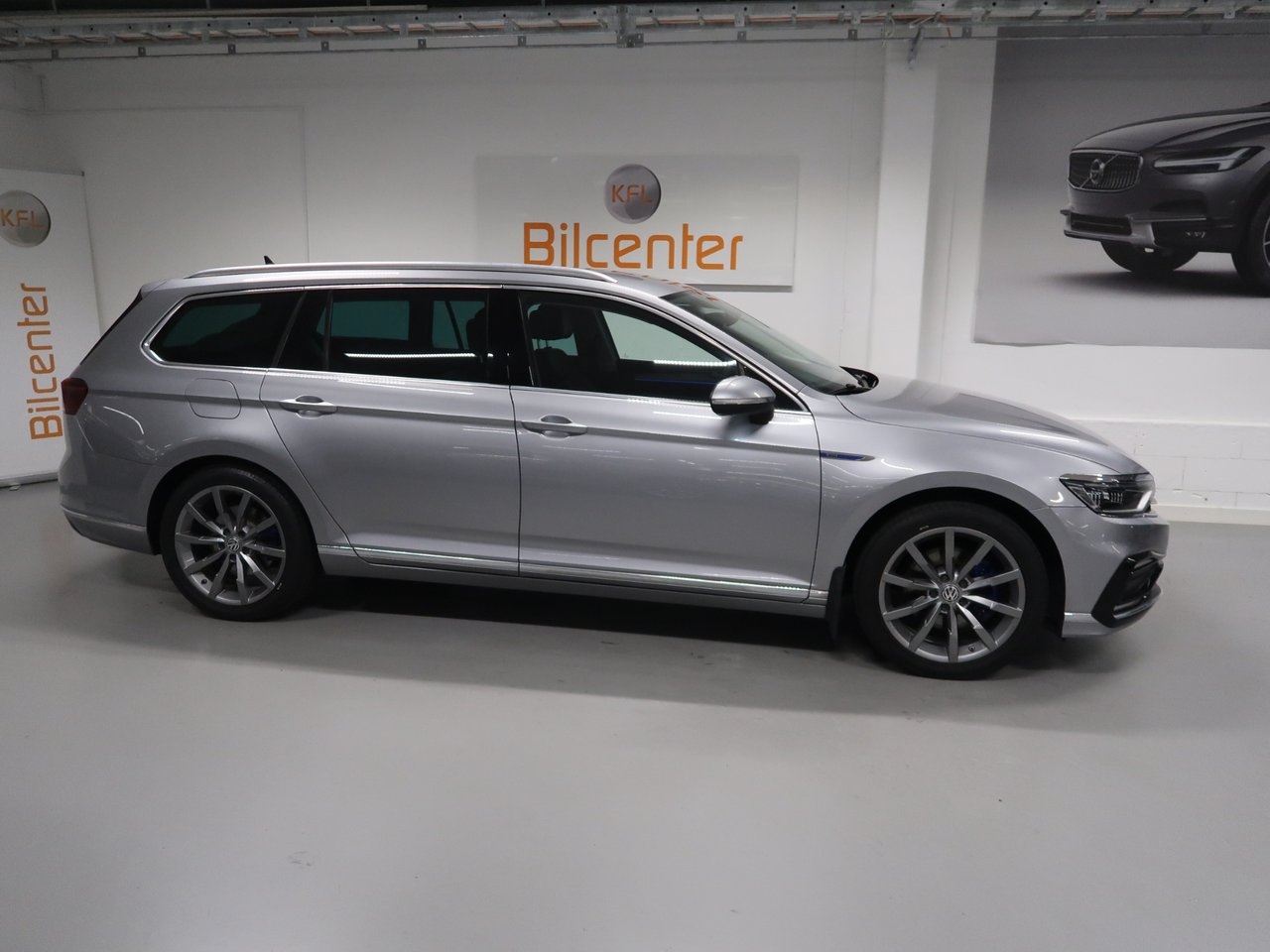 Volkswagen Passat 2020, kuva 5/10