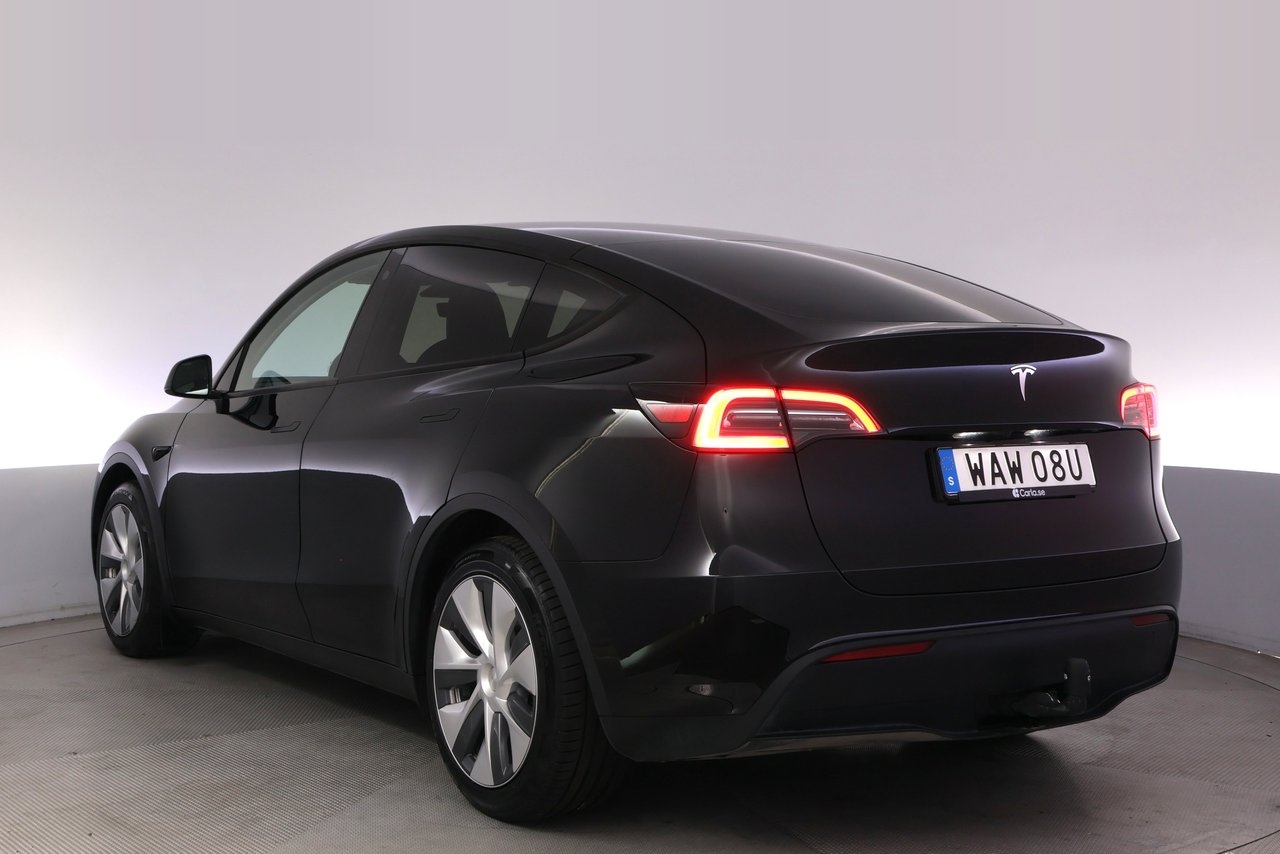 Tesla Model Y 2023, kuva 4/10