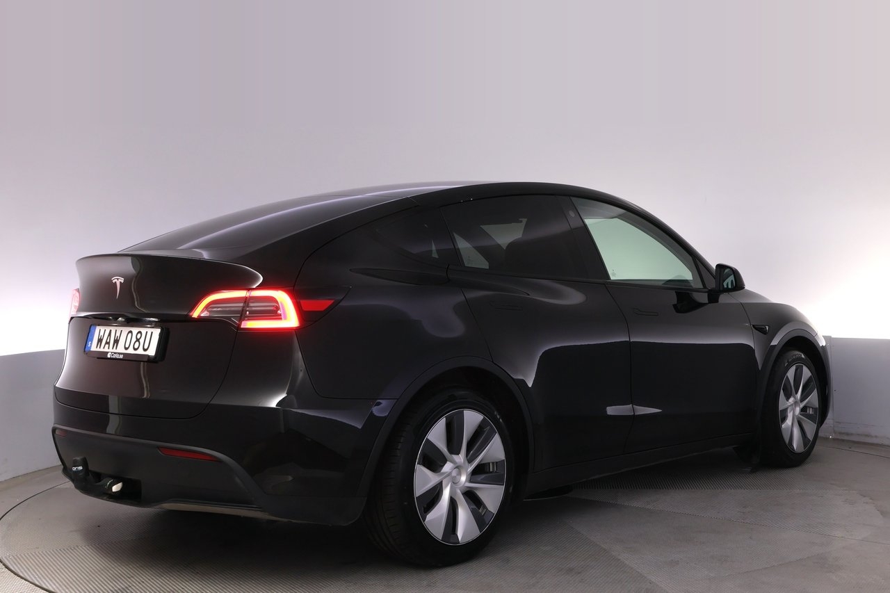 Tesla Model Y 2023, kuva 5/10