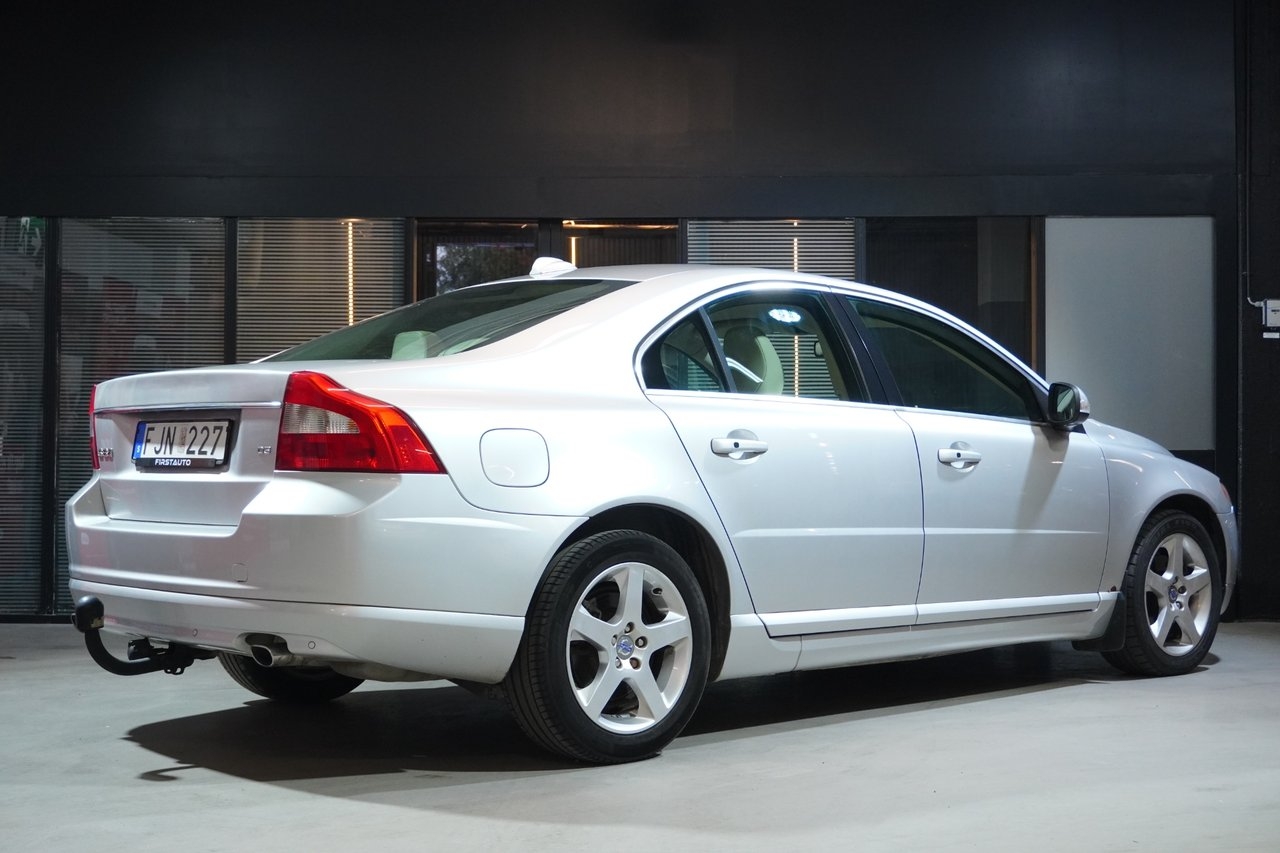 Volvo S80 2009, photo 4/10