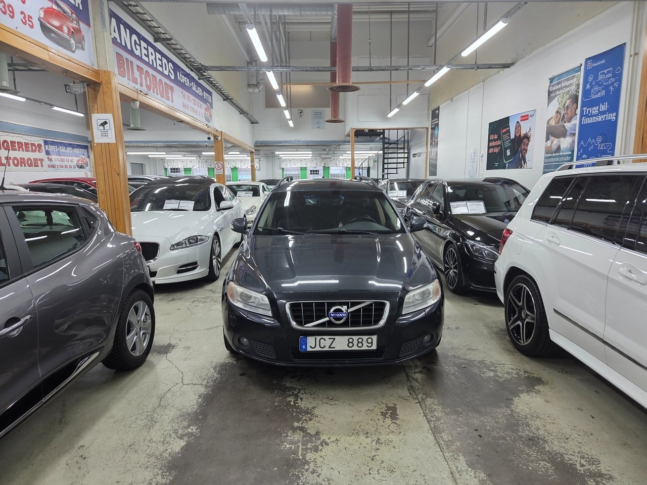 Volvo V70 2.5FT Geartronic Momentum 2009, bild 3/10