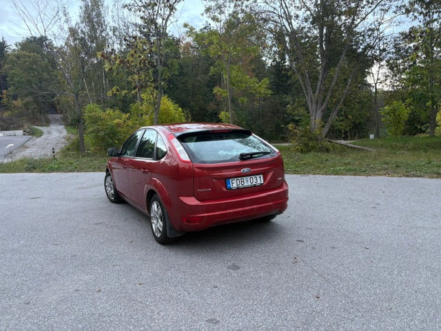 Ford Focus 2009, bild 3/6