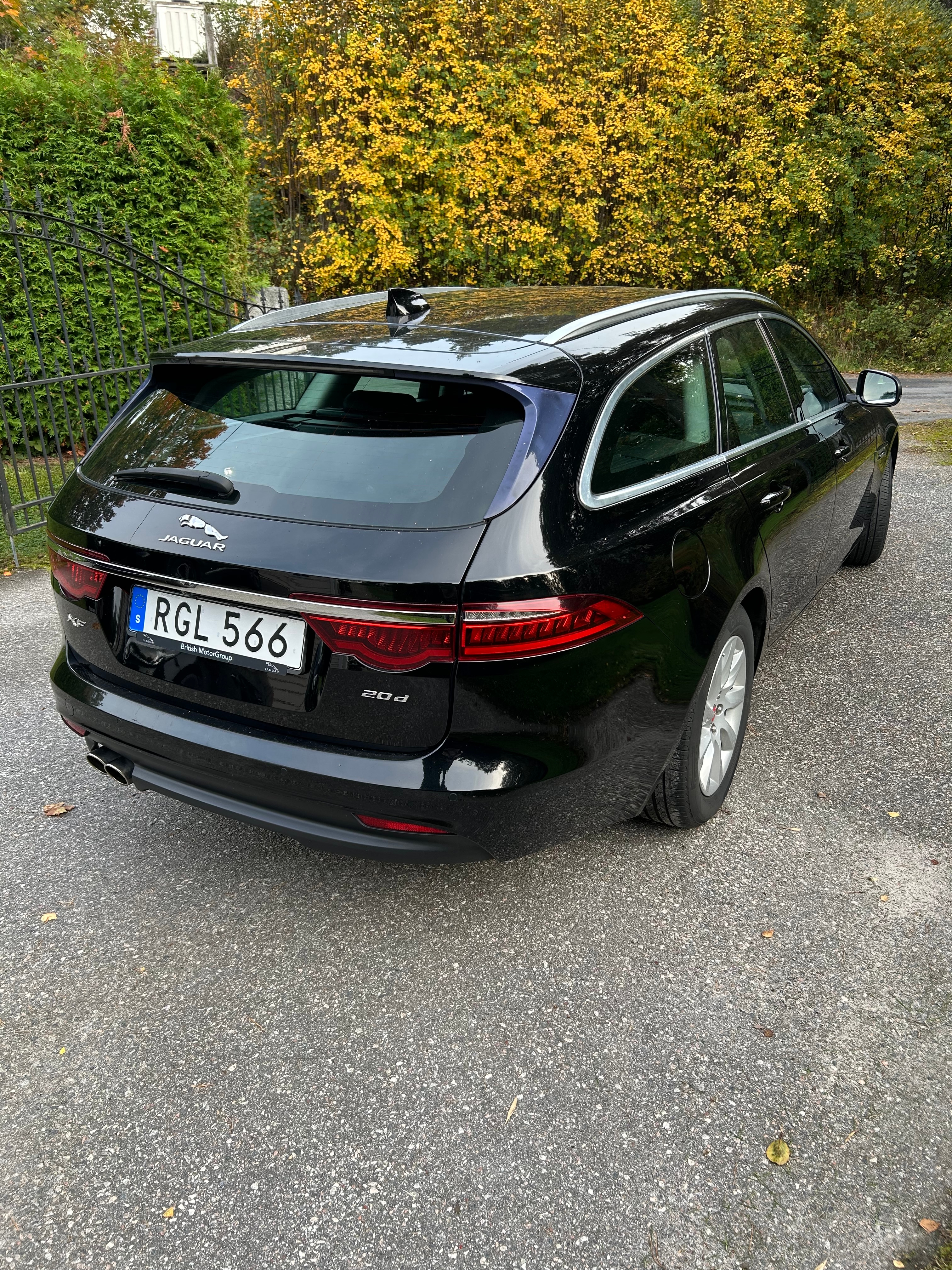 Jaguar XF 20d Sportbrake Automatisk 2019, bild 4/10