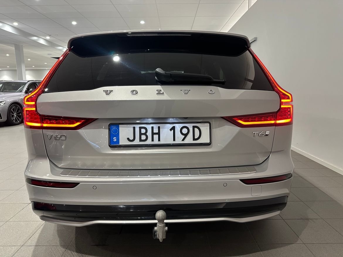 Volvo V60 T6 Plus Dark Nordic Edition 2025, bild 5/10