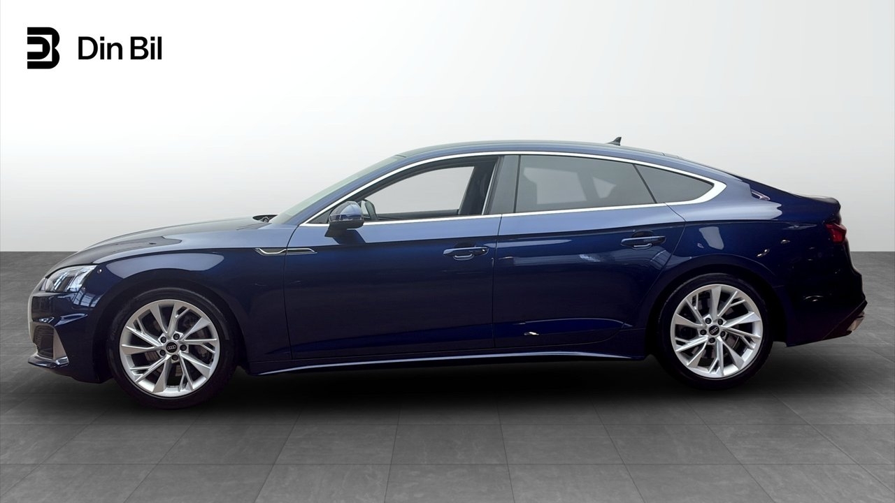 Audi A5 2023, bild 2/10