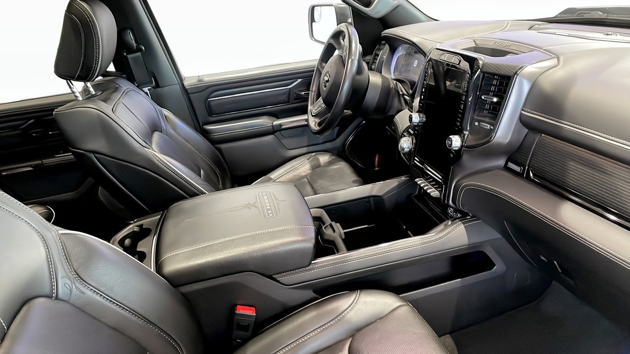RAM 1500 LIMITED CREW CAB 5.7 V8 2023, bild 3/10