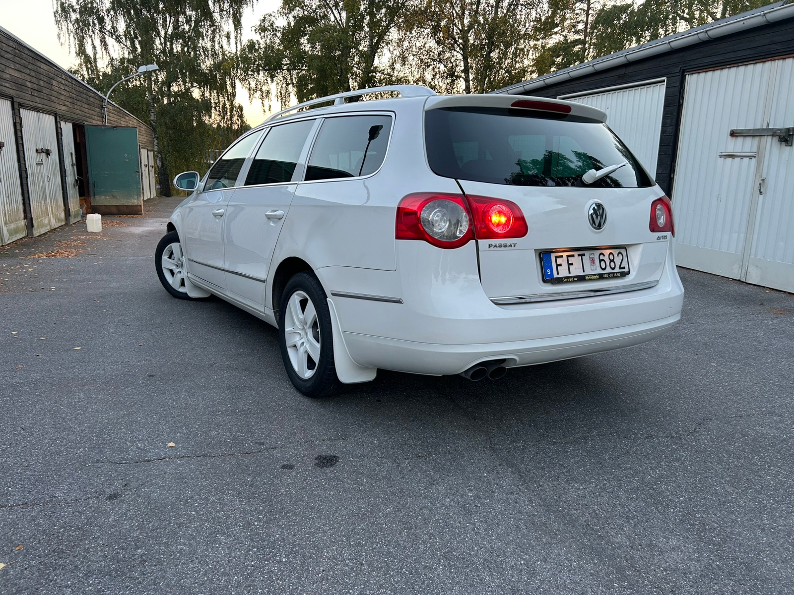 Volkswagen Passat 2009, bild 4/10