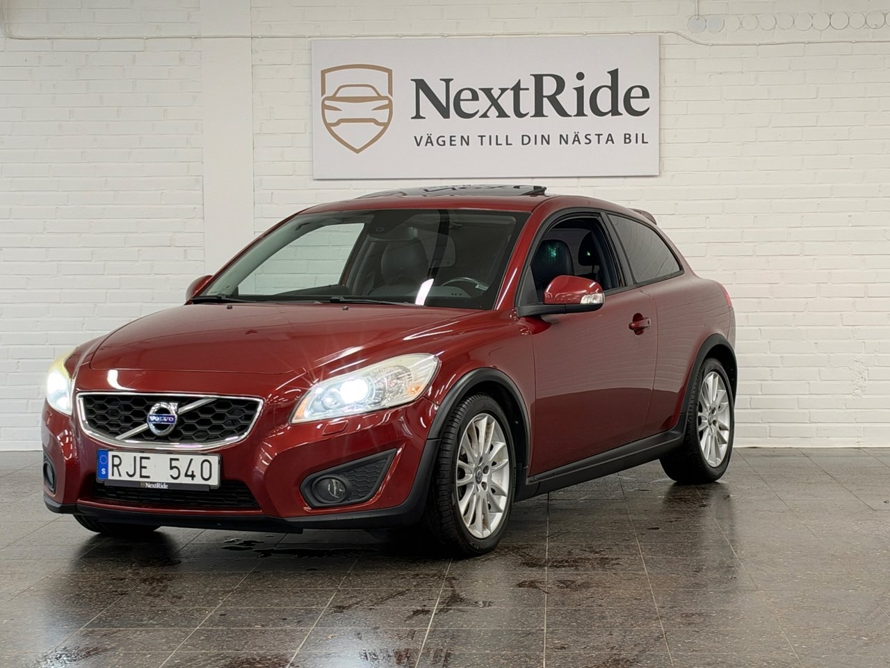 Volvo C30 D2 Momentum 2011, bild 2/10