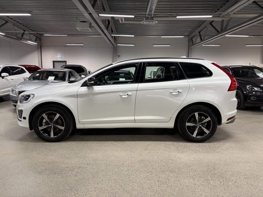 Volvo XC60 2017, bild 2/10