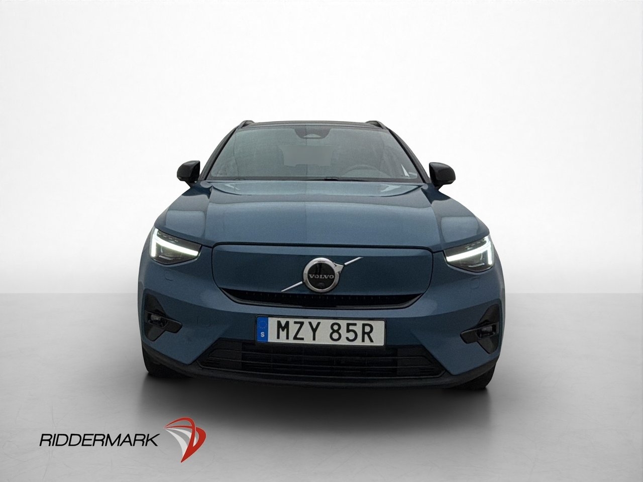 Volvo XC40 2023, photo 3/10
