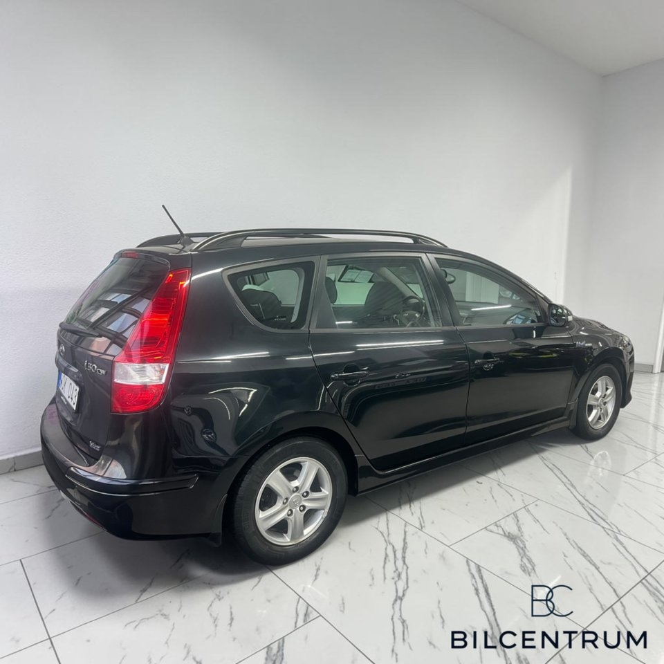 Hyundai i30 2011, bild 6/10