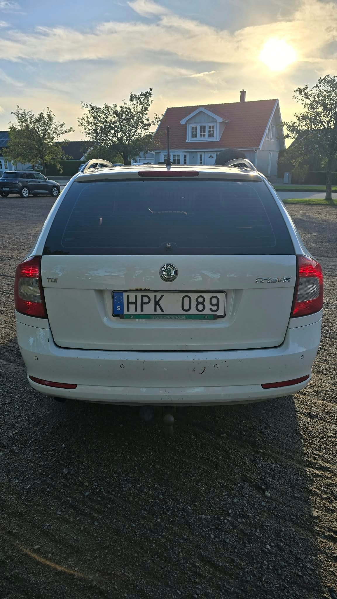 Skoda Octavia Kombi 1.6 TDI Manuell 2011, bild 2/10