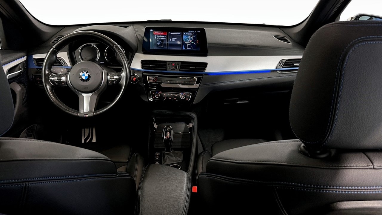 BMW X1 XDRIVE20D M-SPORT / Pano 2020, kuva 4/10