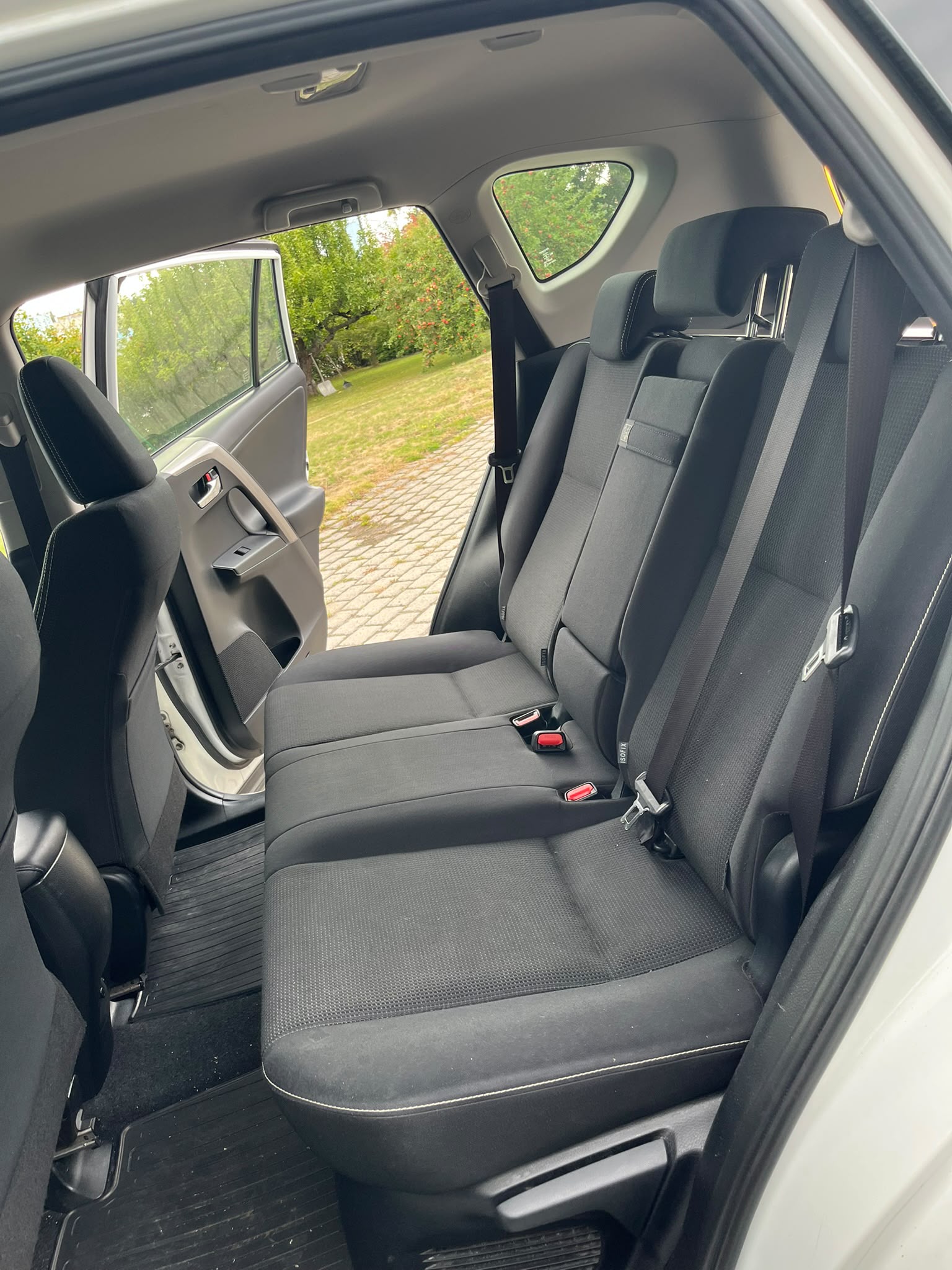 Toyota RAV4 2018, bild 6/10