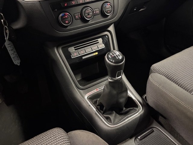 Volkswagen Sharan 2016, photo 7/10