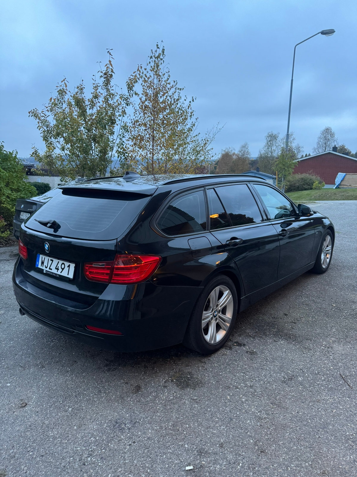 BMW 320 d xDrive Touring Steptronic 2013, bild 6/10