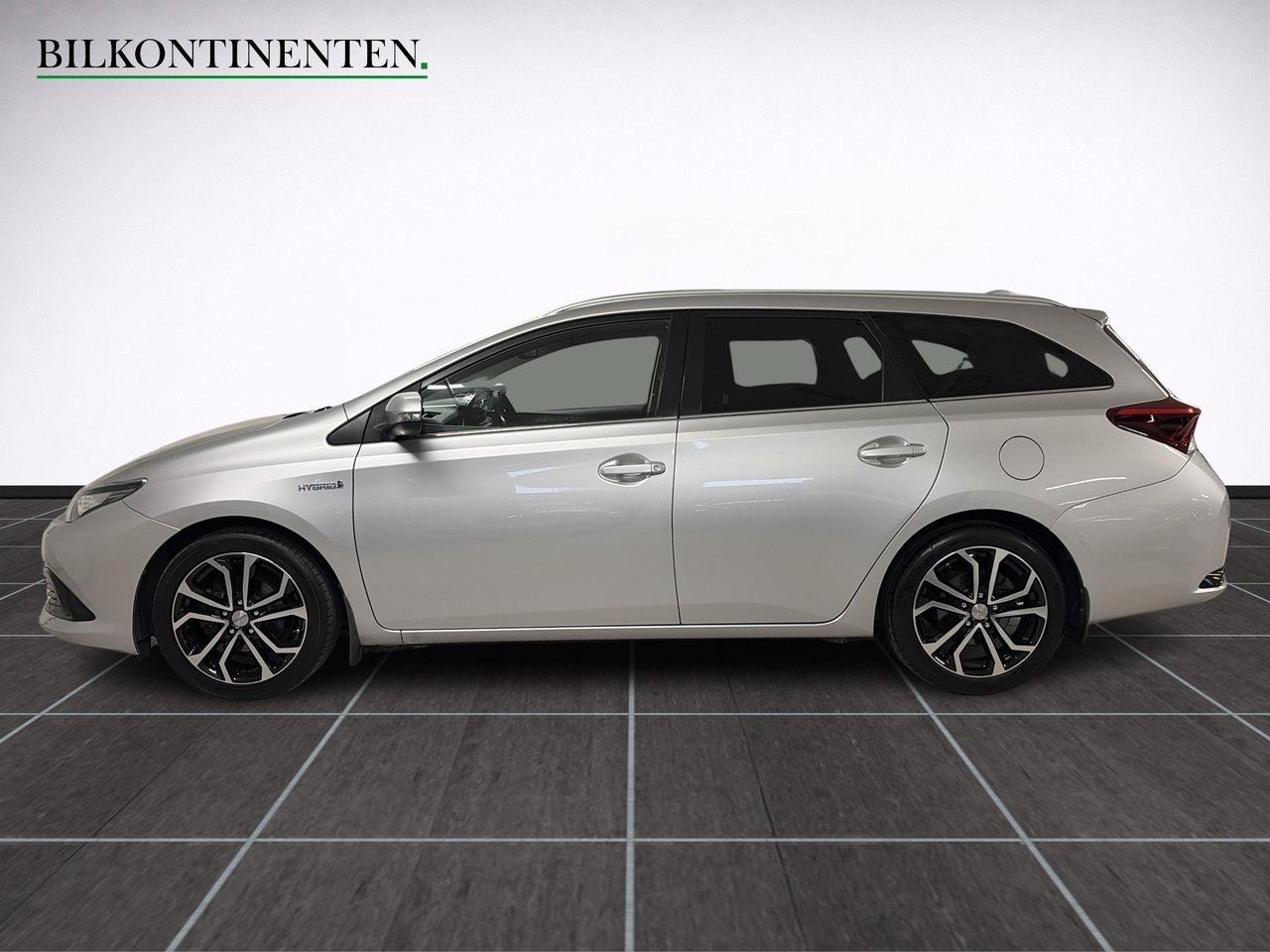 Toyota Auris 2016, kuva 7/10