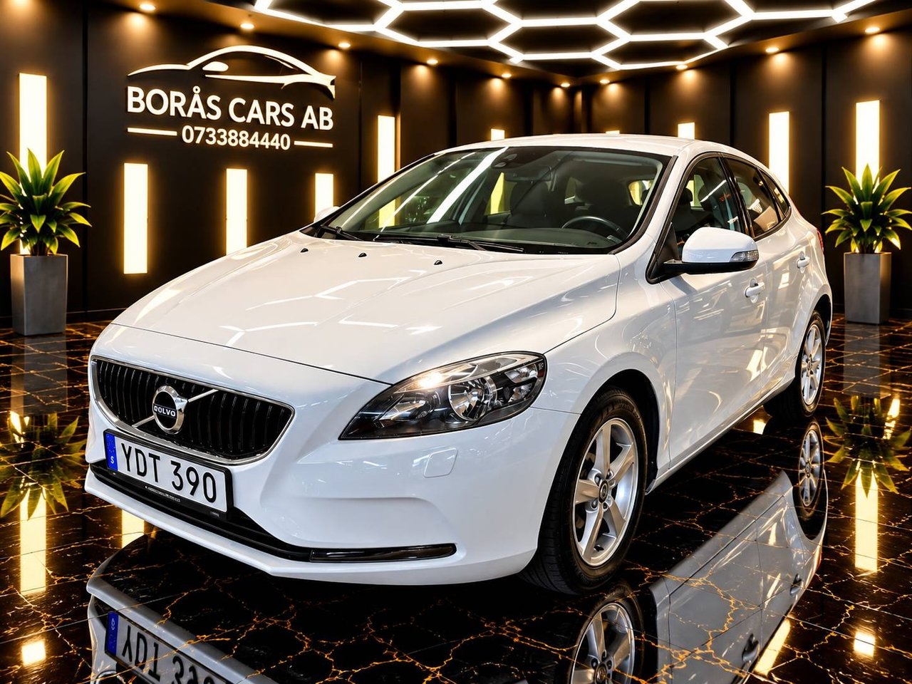 Volvo V40 D2 (120hk) 2017, bild 2/10