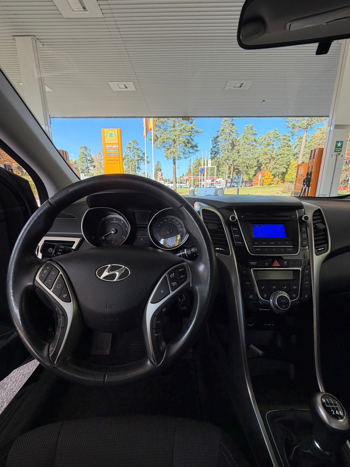 Hyundai i30 5-dörrar 1.6 CRDi Manuell 2013, bild 5/6