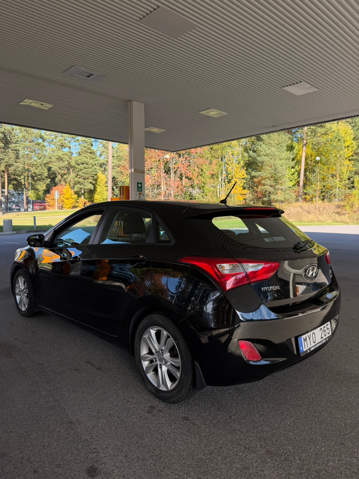 Hyundai i30 5-dörrar 1.6 CRDi Manuell 2013, bild 4/6