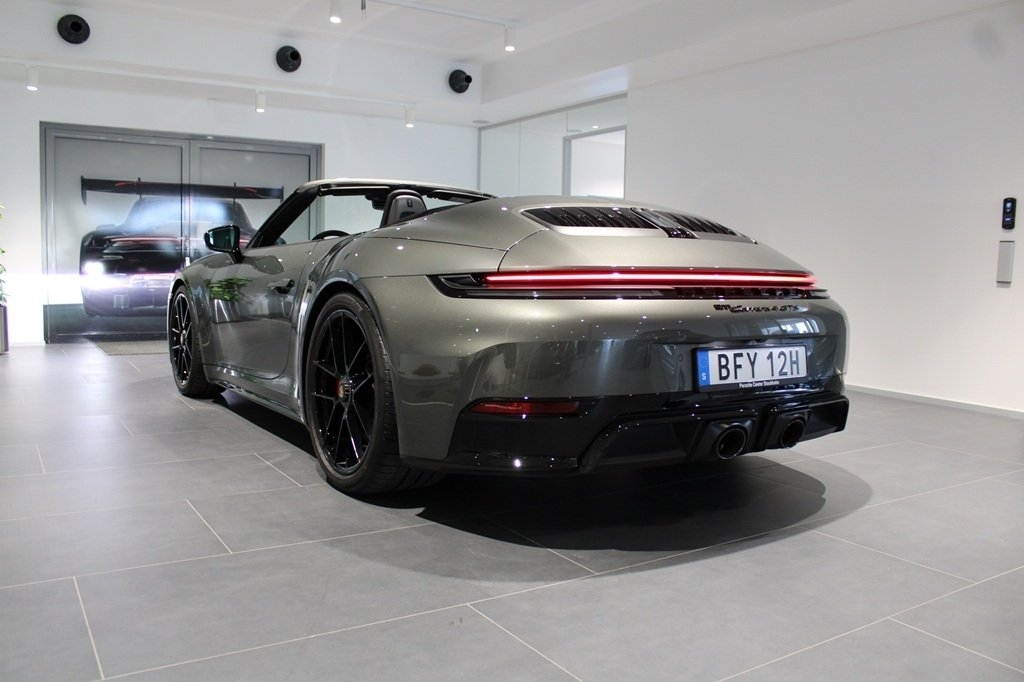 Porsche 911 Carrera 4 GTS CABRIOLET 4 2026, bild 2/10