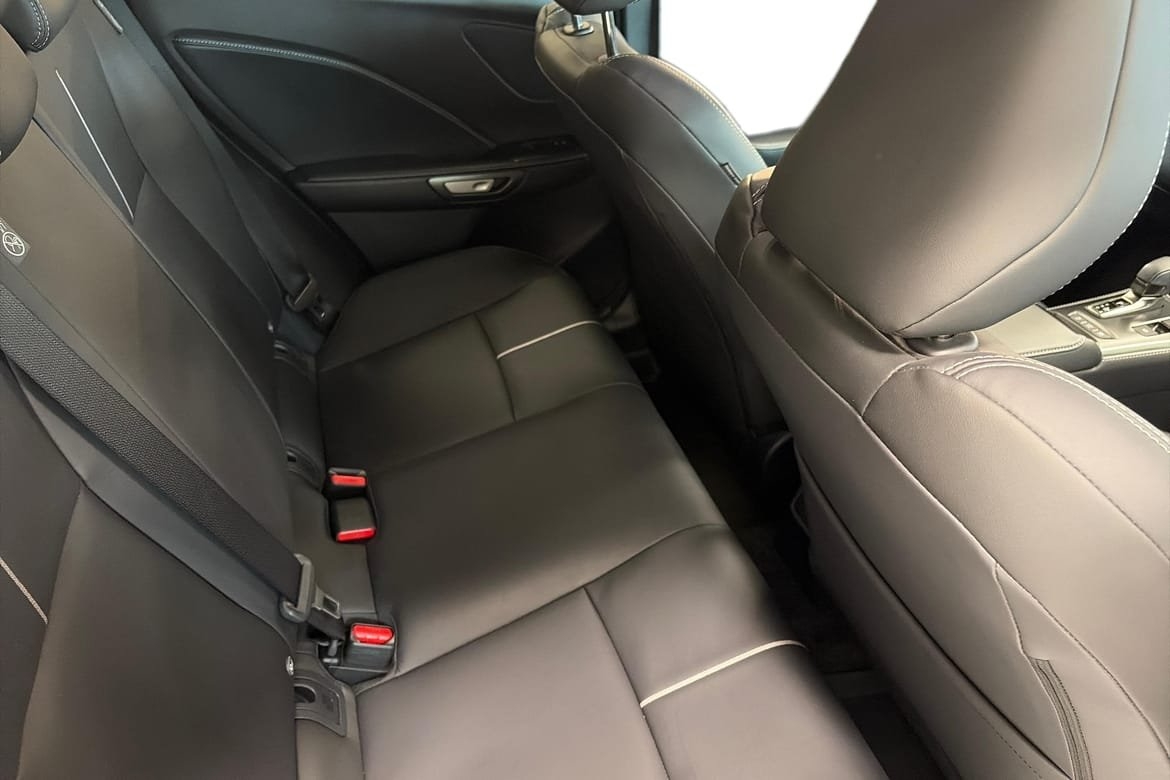 Lexus LBX 1.5 2025, bild 7/10