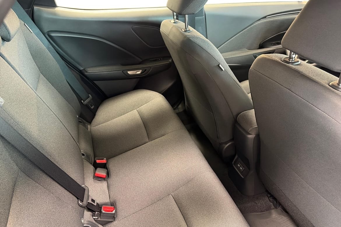 Lexus LBX 1.5 2026, photo 7/10