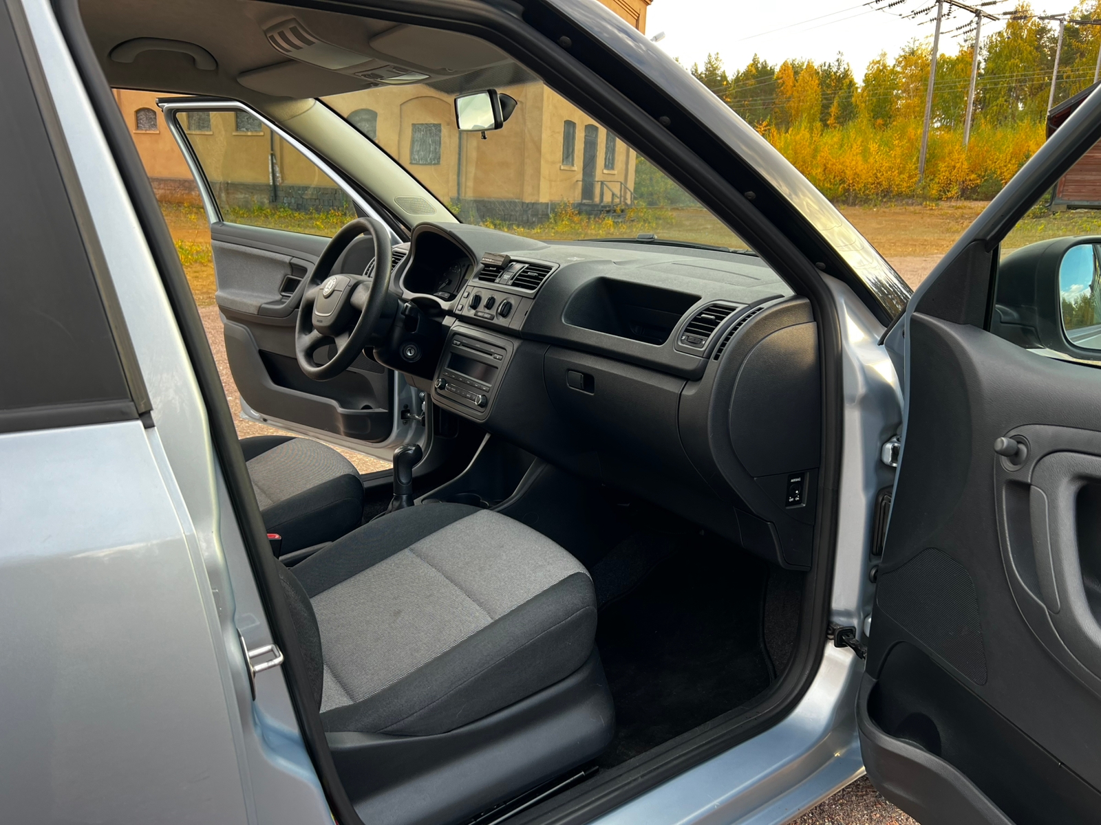 Skoda Fabia Kombi 1.2 12v Manuell 2011, bild 7/10