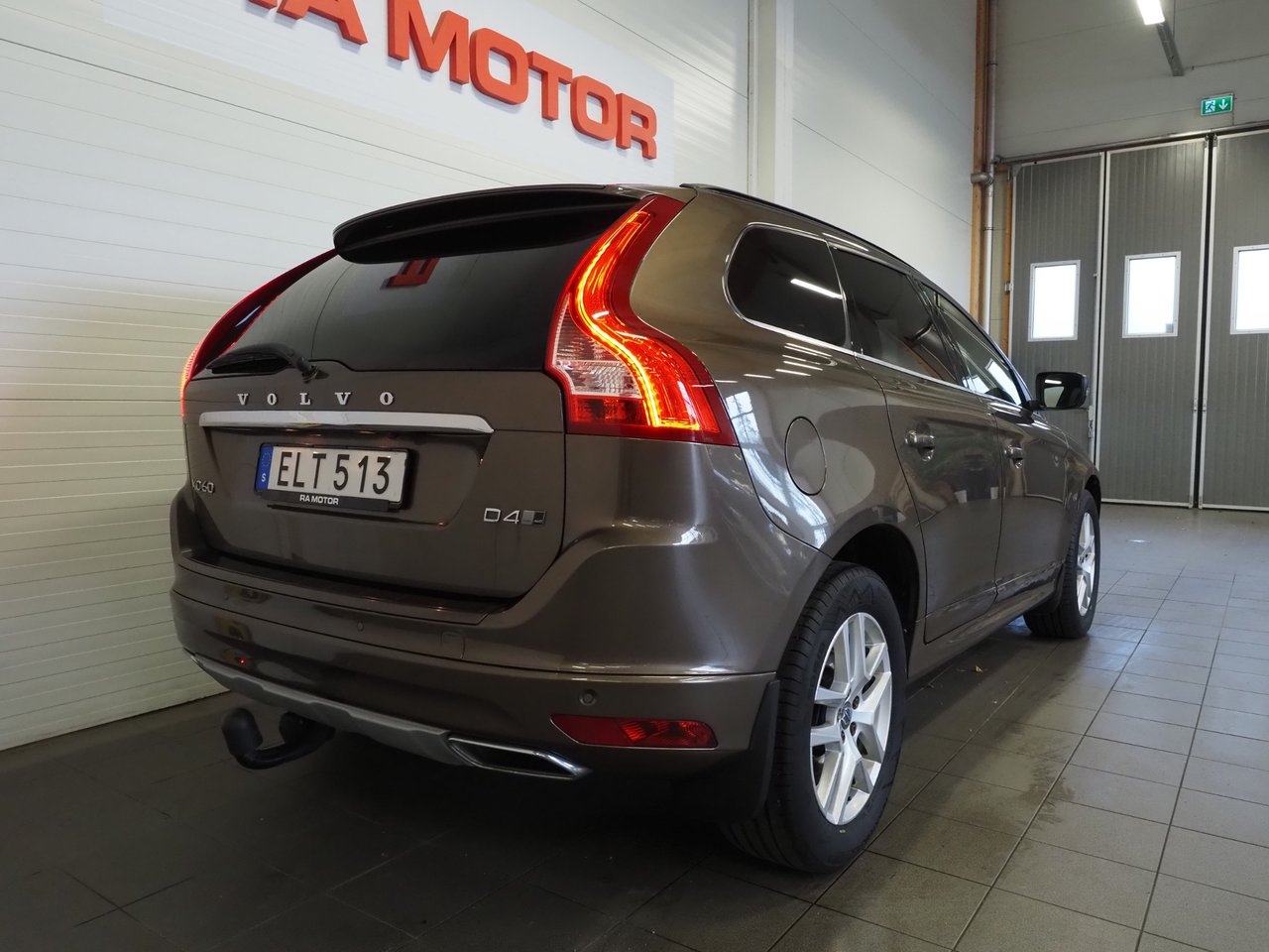 Volvo XC60 D4 AWD 190hk Classic Momentum 2017, bild 7/10