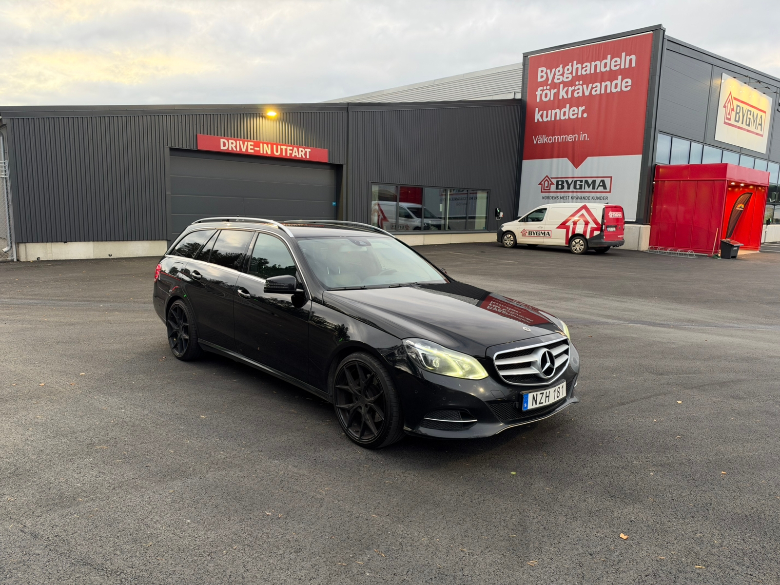 Mercedes-Benz E