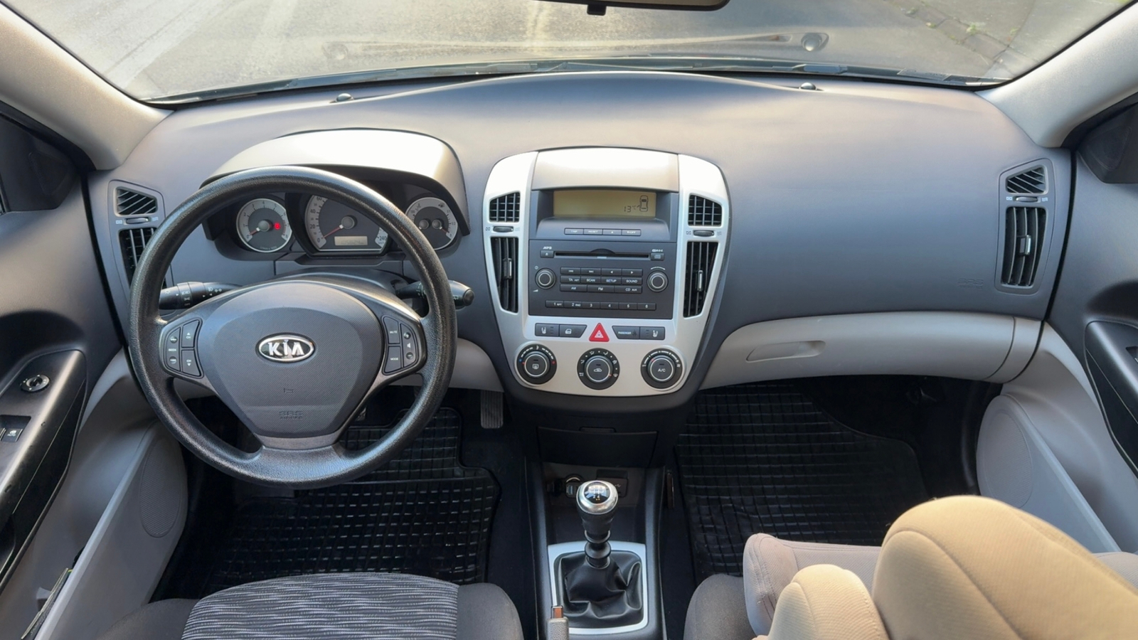 Kia Ceed 1.4 Toppskick 2010, bild 5/6