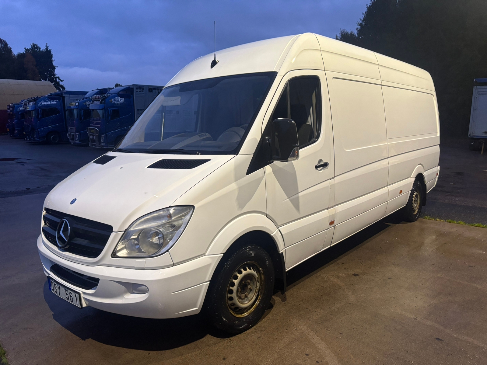 Mercedes-Benz Sprinter