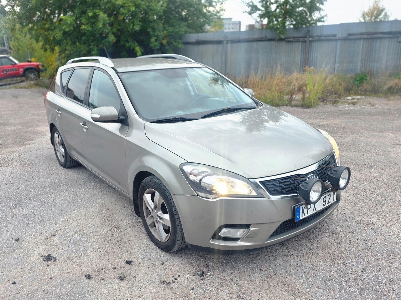 Kia Ceed 2010, bild 7/10
