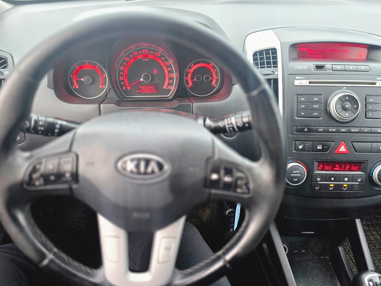 Kia Ceed 2010, bild 2/10