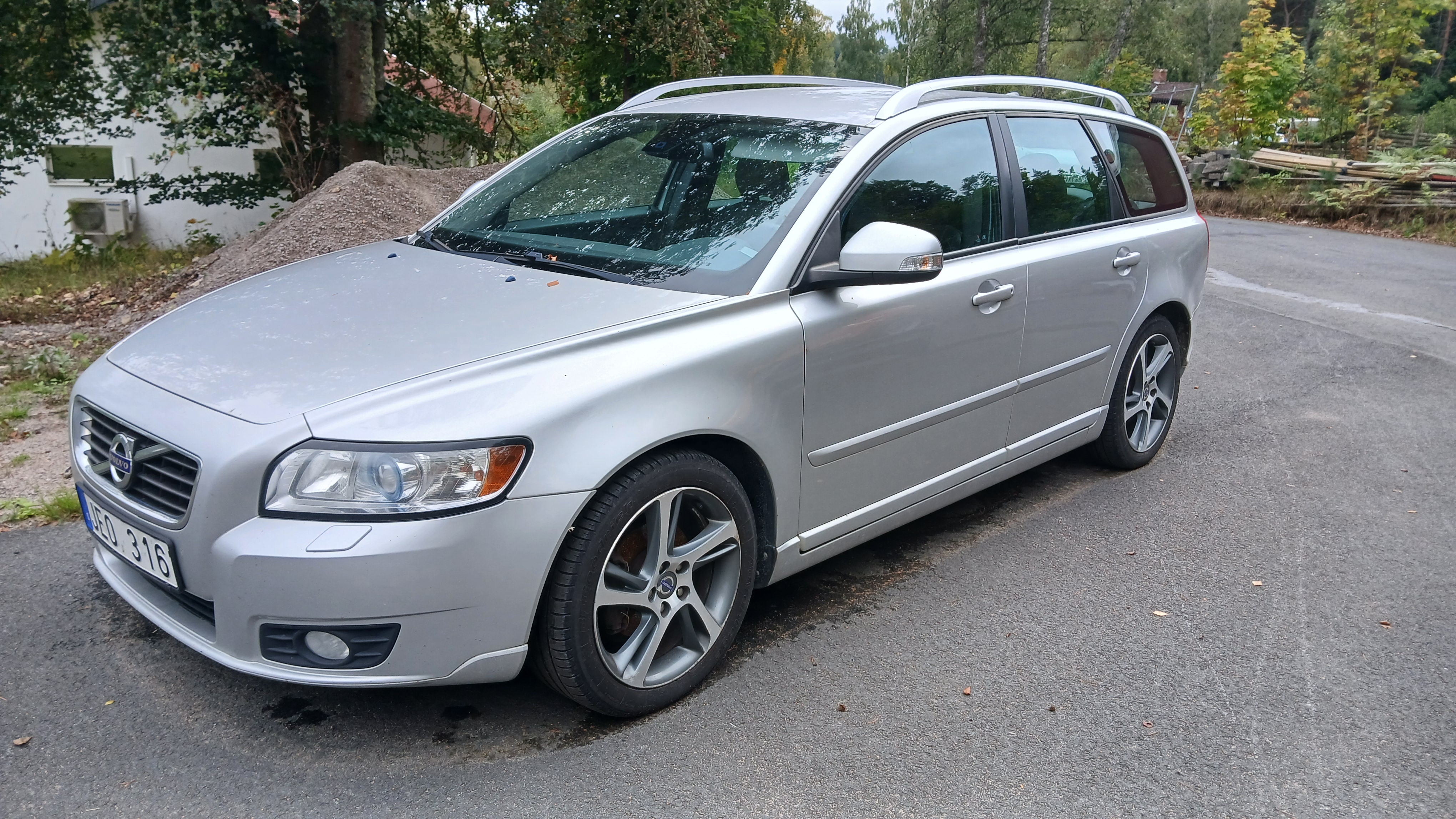 Volvo V50 D2 Manuell 2012, bild 2/6