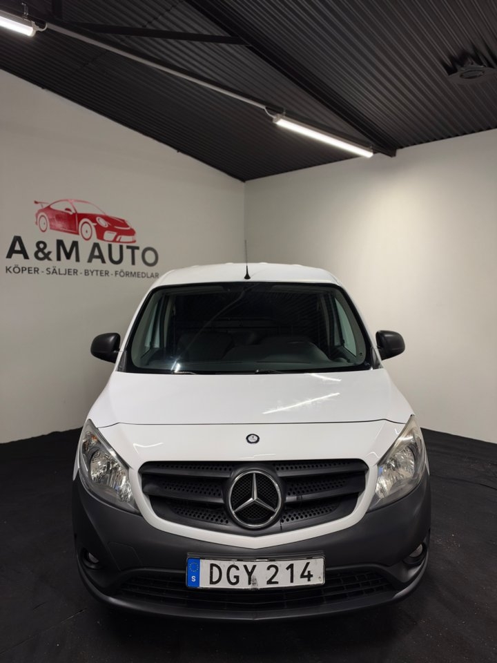 Mercedes-Benz Citan 108 CDI Euro 5 2015, kuva 2/10