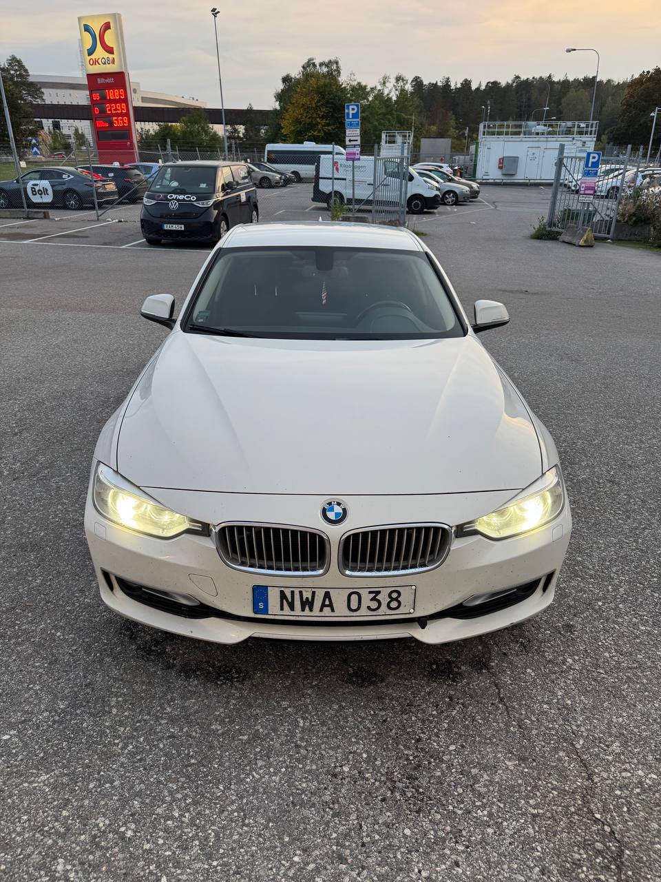 BMW 320 d Sedan Steptronic 2013, bild 4/10