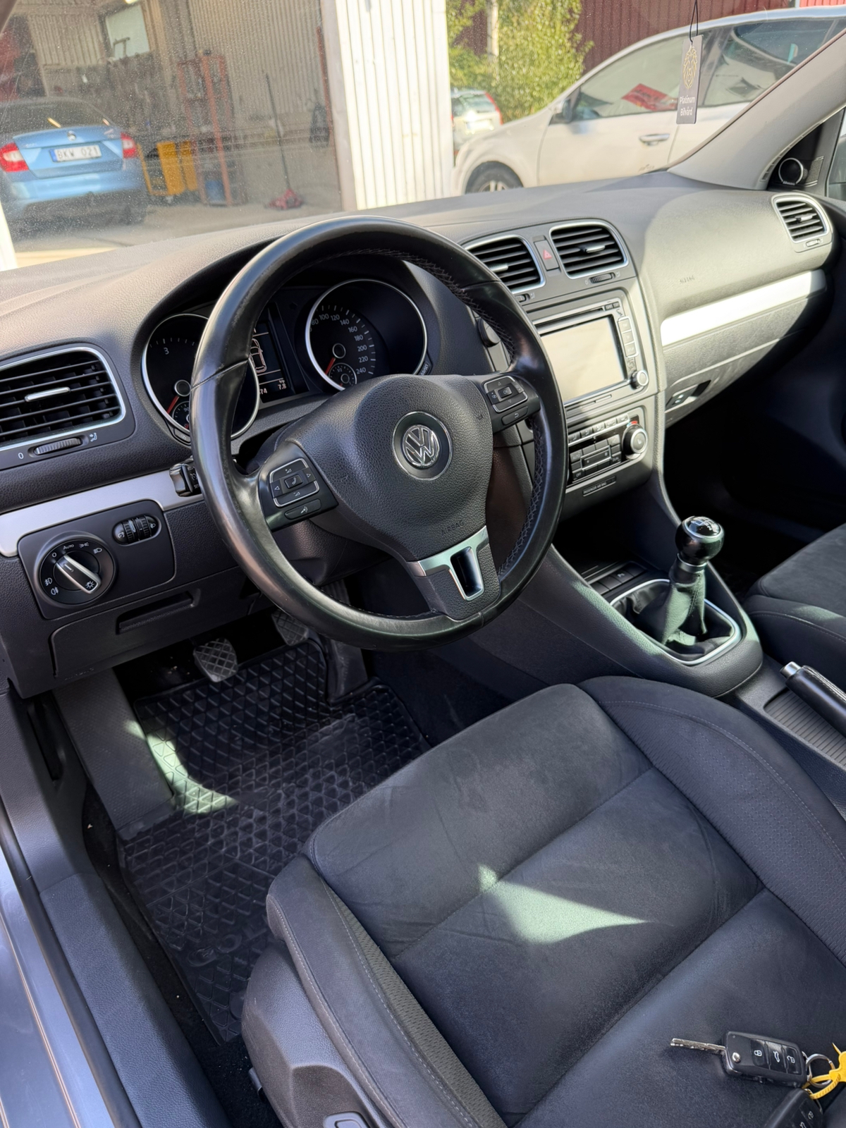Volkswagen Golf 2012, photo 7/10