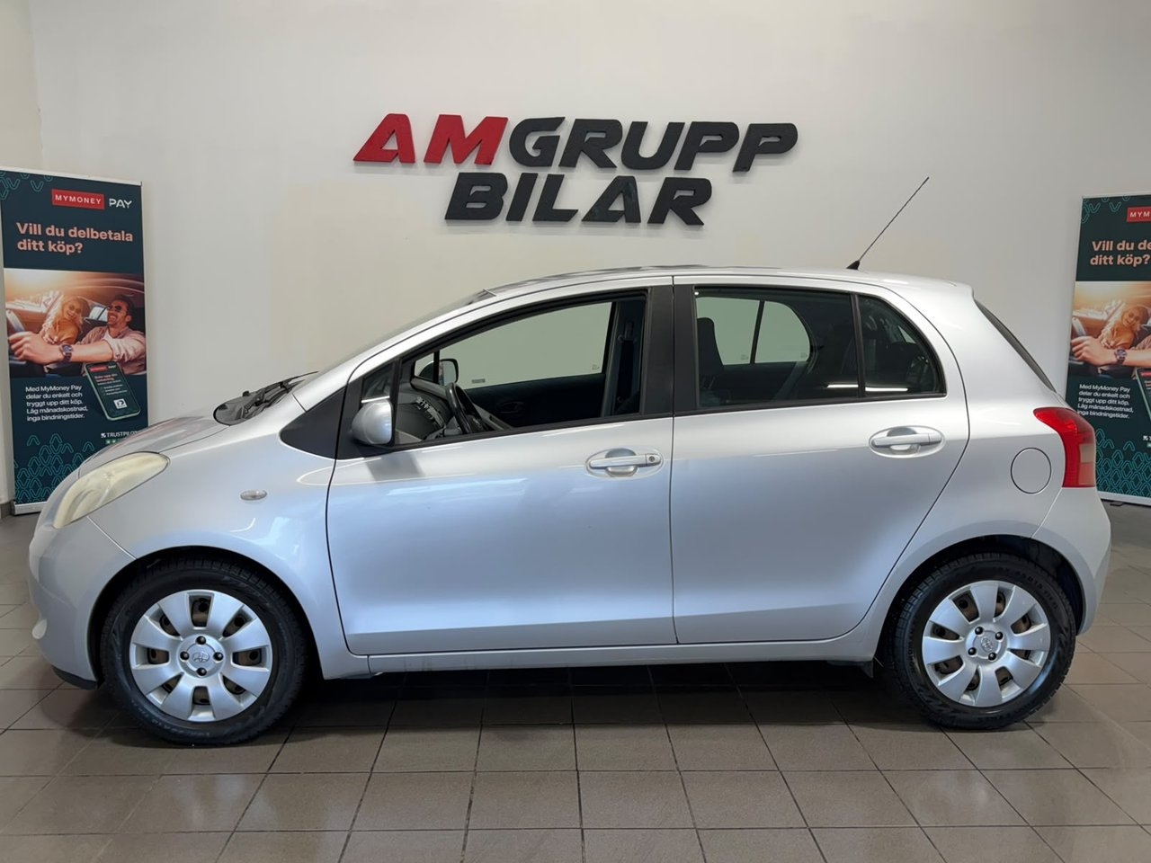 Toyota Yaris 5-dörrar 1.3 VVT-i Euro 4 2007, kuva 4/10