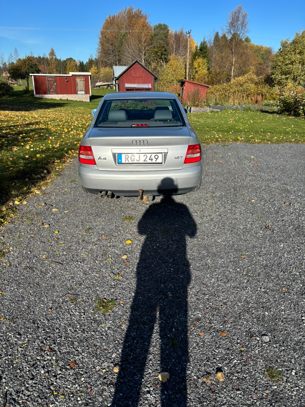 Audi A4 Sedan 1.8 T Manuell 2000, kuva 4/7