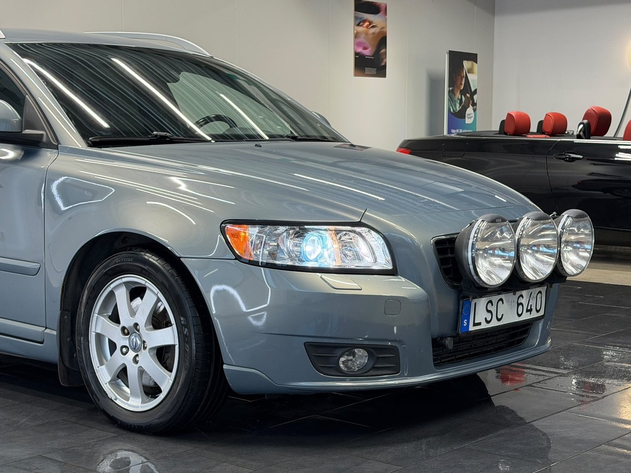 Volvo V50 D3 Geartronic Classic Momentum 2012, photo 6/10